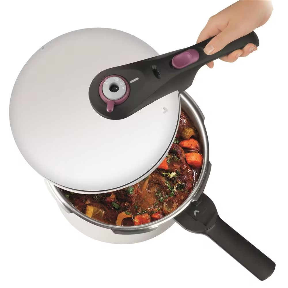 Panela de Pressão com Cesta 6L Rochedo em Aço Inox com Fundo Triplo Fechamento Externo 5 Sistemas de Segurança e Cesto de Vapor - Exclusivo