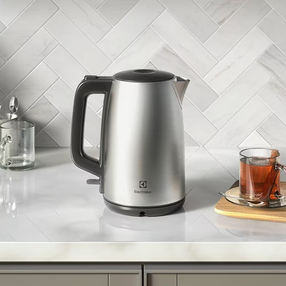 Chaleira Elétrica Electrolux Experience EEK25 1 7L Aço Escovado - Completo