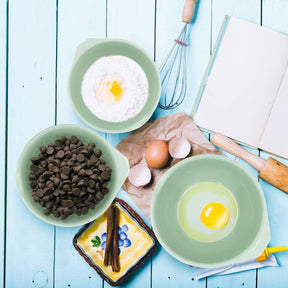 Tigelas Glad de mistura com bico de despejo conjunto de 3 | Design de encaixe poupa espaço | Antiderrapante livre de BPA pode ir à lava louças | Utensílios de cozinha e assar Verde - Versátil