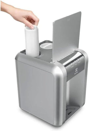 Purificador de Água Gelada Fria e Natural Elétrico Compacto Eletronico placa Electrolux cinza prata com Painel Touch Bivolt PE11X - Premium