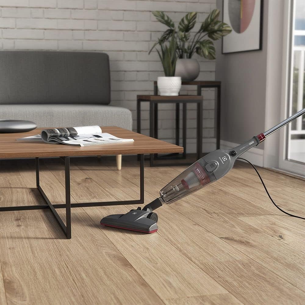 Electrolux Aspirador pó vertical com fio portátil de mão 2 em 1 potente 1450W cabo 6m capacidade 1 6L filtro HEPA Electrolux STK15 127V Cinza Urban Grey STK - Alta Performance